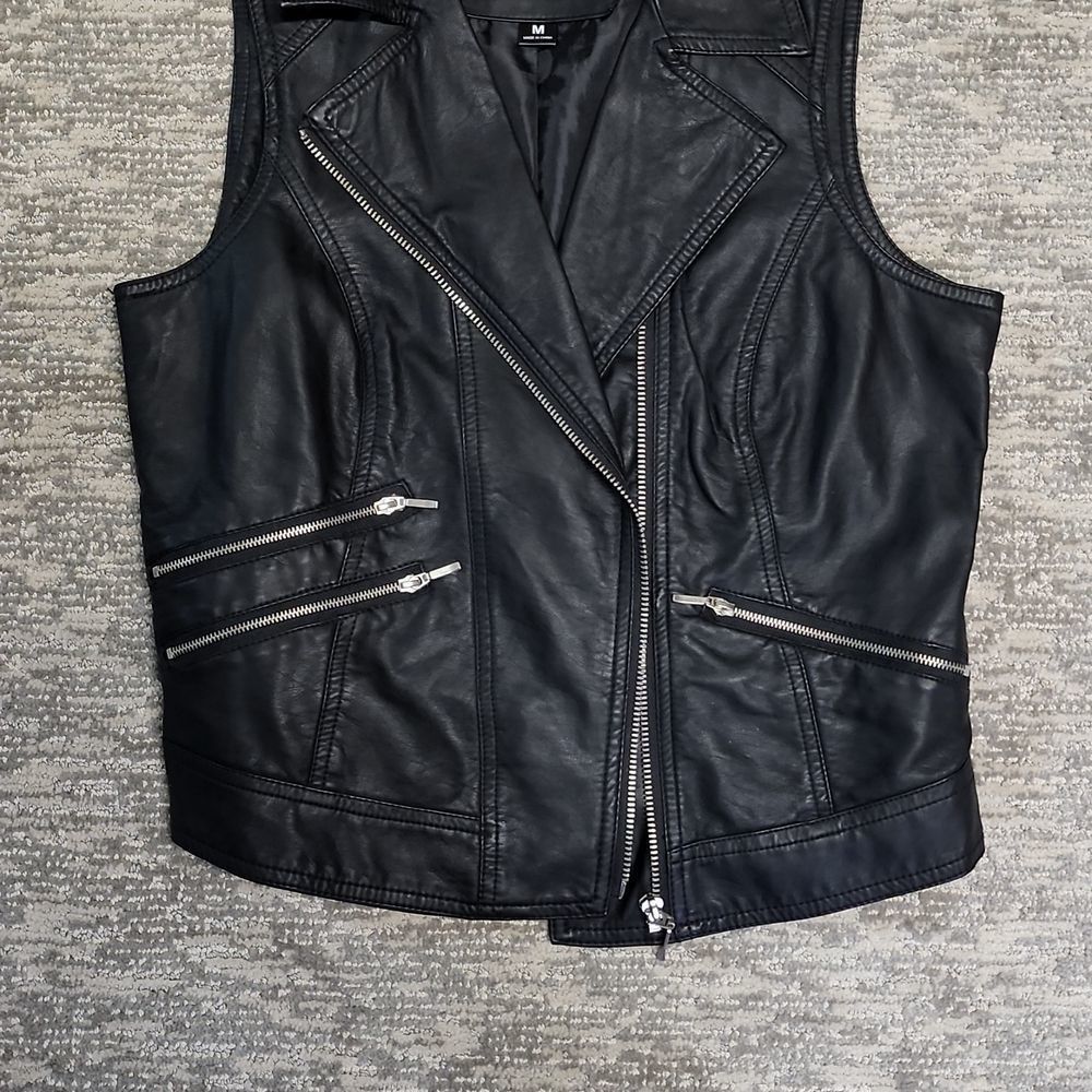 Maurices brand black pleather vest - Picture 7 of 8